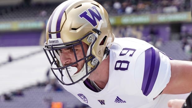 Griffin Waiss wore No. 89 as a UW freshman.